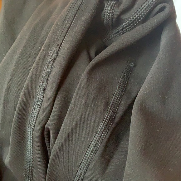 Lululemon Black Crop Mesh Leggings - Picture 6 of 7